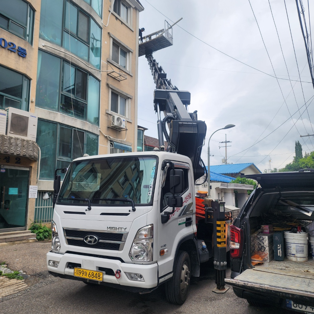 서울 성북구 돈암동 스카이차 간판 작업 현장